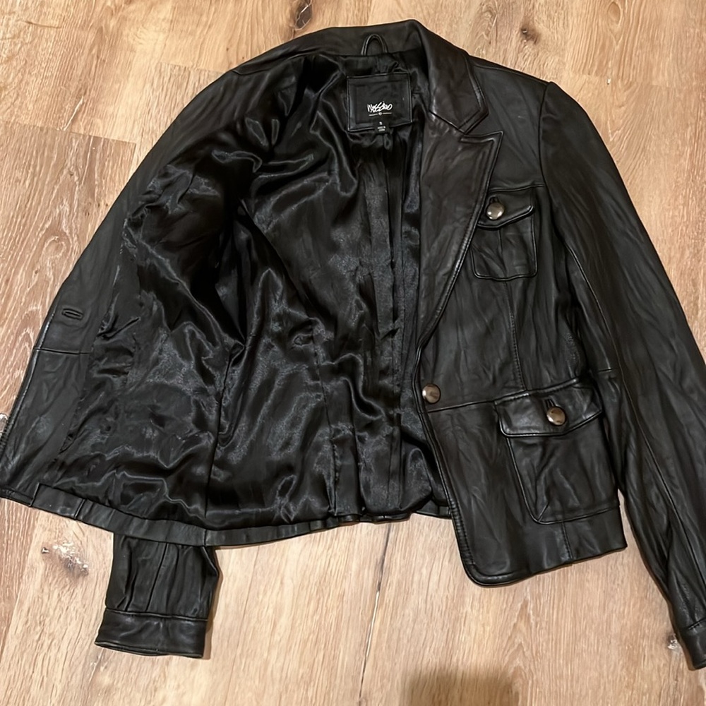 Leather Jacket - Picture 8 of 10